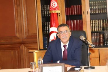 Lire la suite à propos de l’article Le ministre des domaines de l&rsquo;Etat appelle ses services à faire preuve de plus d&rsquo;audace dans la proposition des mesures nécessaires pour accélérer la réalisation des projets d&rsquo;investissement.